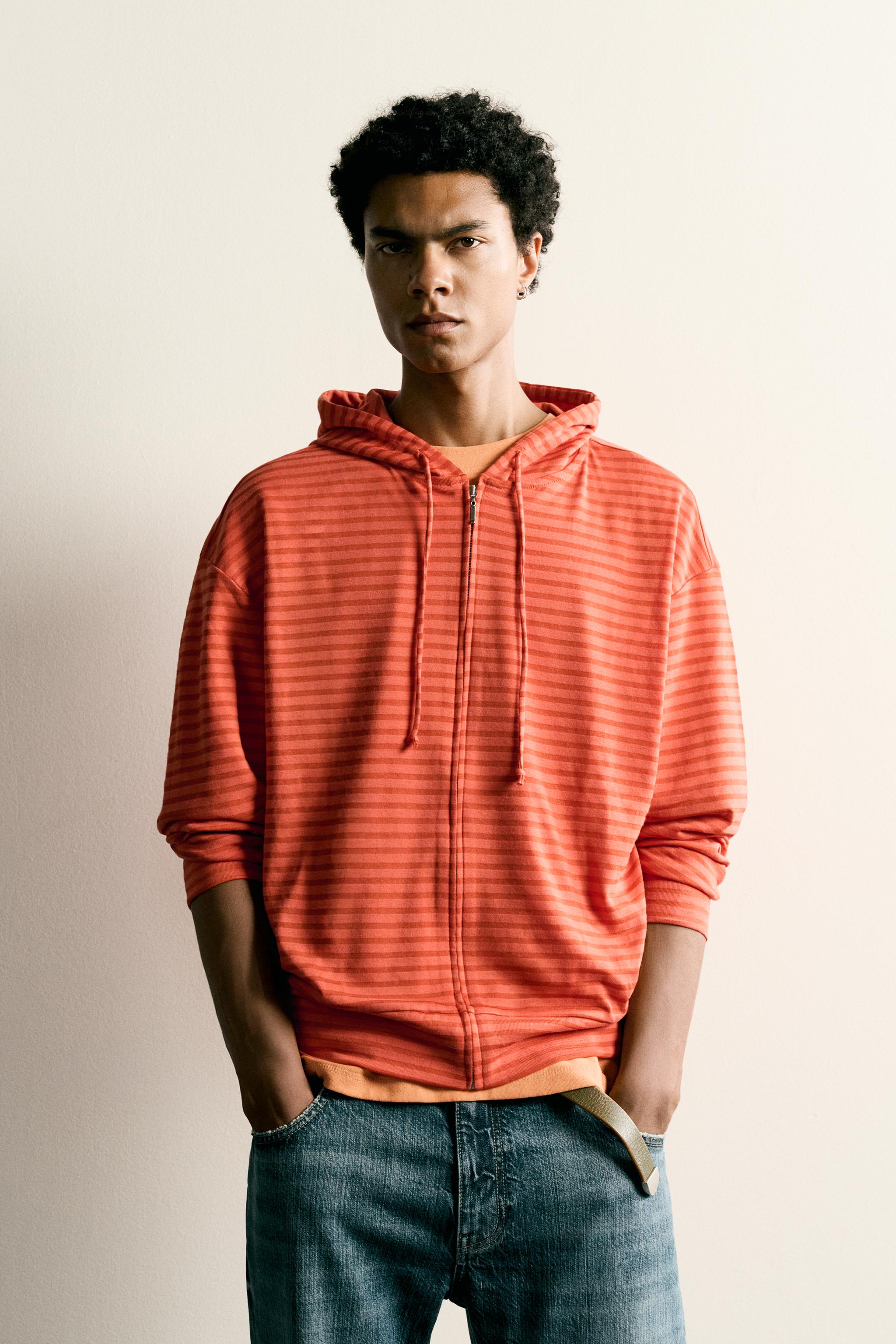 STRIPED HOODED SWEATSHIRT